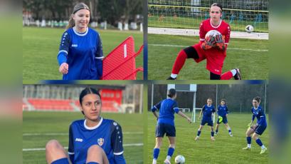 Fotbal feminin WU17. Imagini de la primul antrenament al tricolorelor 