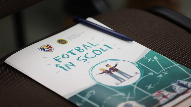 Fotbal în Școli se extinde cu o nouă competiție: Liga Futsal!