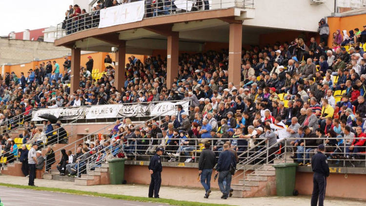 Unde mergem în weekend să privim fotbal