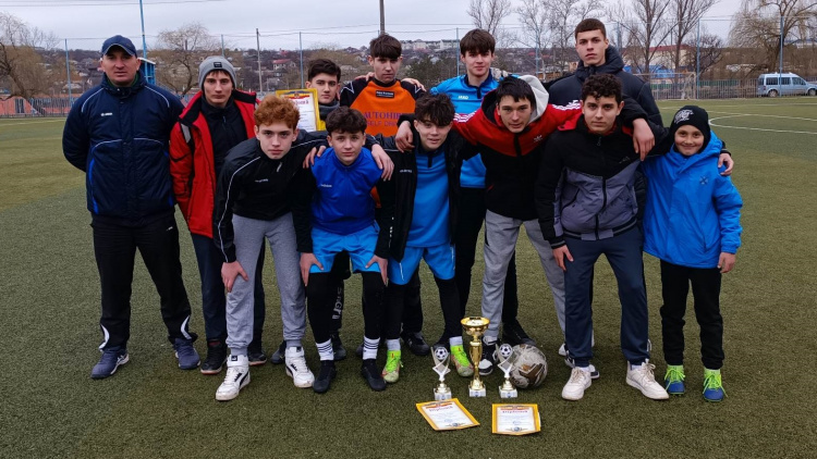 Școala sportivă Nisporeni, câștigătoarea turneului pentru juniori