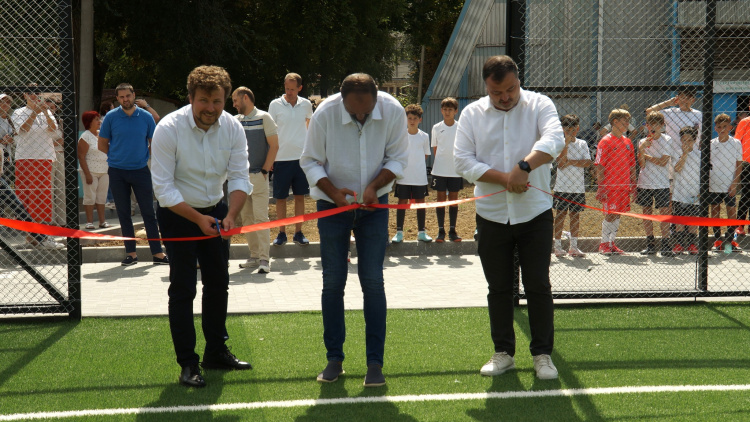 ȘSS de Fotbal NR.1 din Chișinău a devenit mai modernă