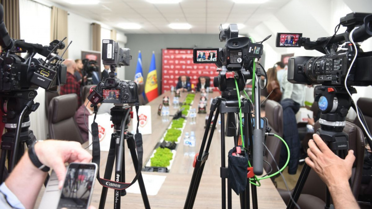 Acreditări de presă la meciul Moldova - Lituania
