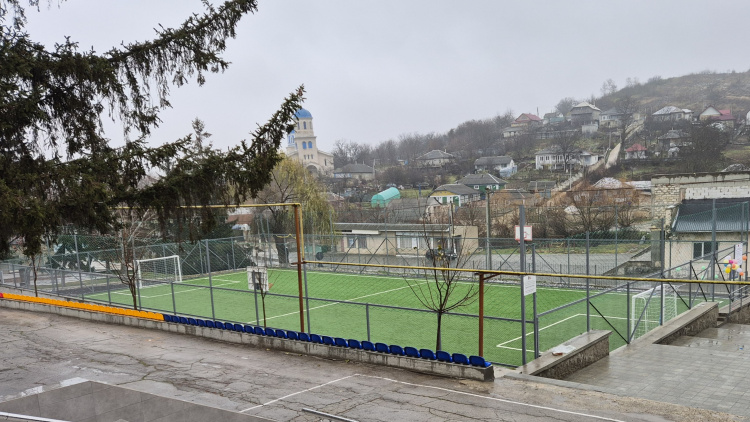 ARF Criuleni. Un nou stadion inaugurat la Gimnaziul Drăsliceni