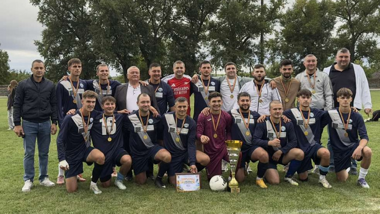 ATF Glodeni. A fost desemnată campioana și premianții campionatului raional