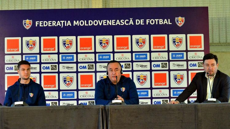 Conferința de presă cu participarea selecționerului Engin Firat și a jucătorului Cristian Dros înaintea meciului cu Rusia