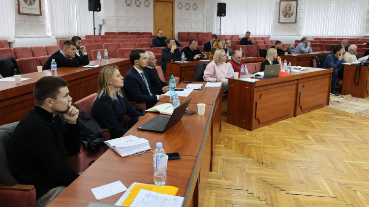 Consultare publică între MEC și federațiile sportive