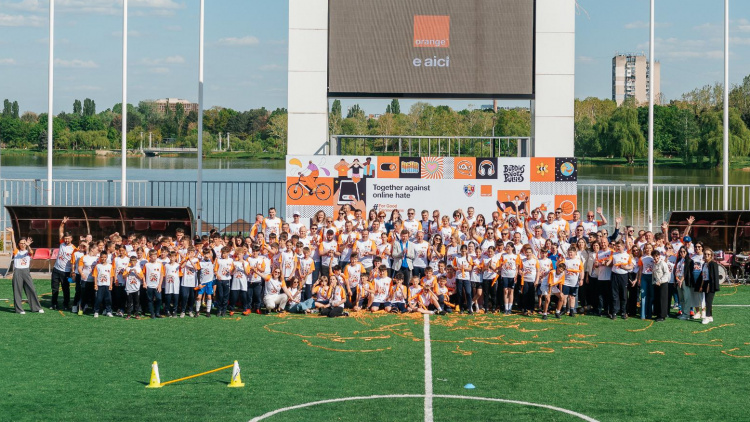 Federația Moldovenească de Fotbal și Orange Moldova: O nouă etapă într-un parteneriat strategic pentru viitorul fotbalului moldovenesc