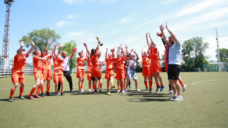 Fotbal feminin. CF Nistru-Cioburciu, premiată pentru titlul de campioană a Ligii WU16