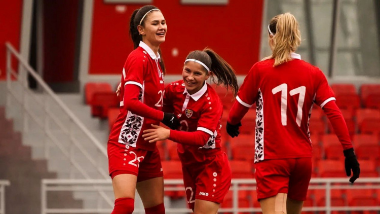 Fotbal feminin. Moldova, victorie în amicalul cu Armenia