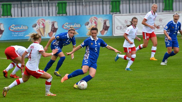 Fotbal feminin. Moldova a cedat în fața Poloniei