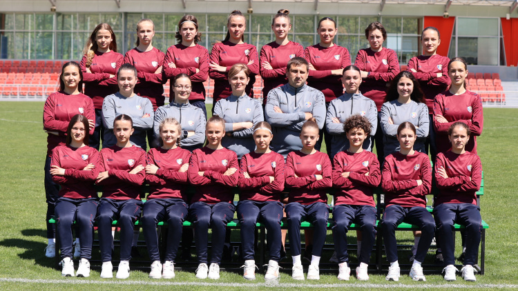 Fotbal feminin. Naționala WU16 s-a reunit înainte de Turneul de Dezvoltare UEFA