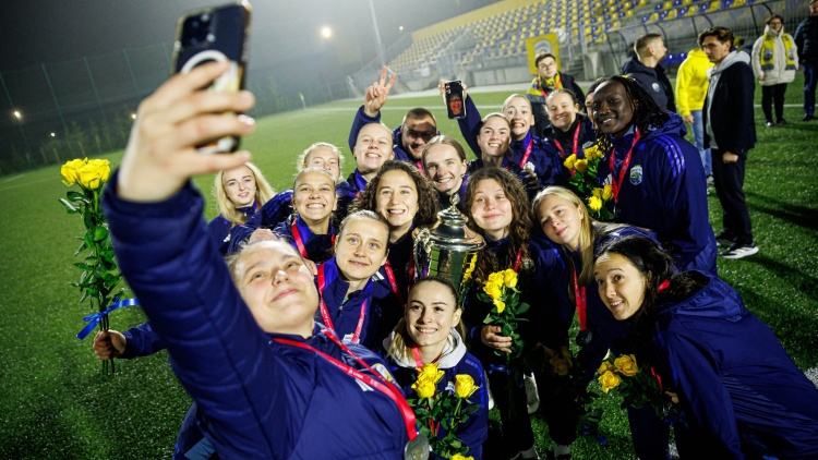 Fotbal feminin. Topal, Panova, Cernitu și Colnic, vicecampioane în Lituania