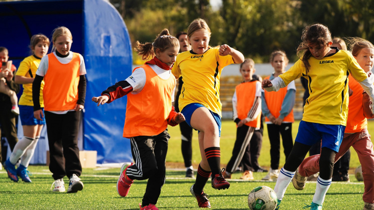Fotbal feminin. Turneul WU10 - o nouă dezvoltare în fotbalul din Moldova 