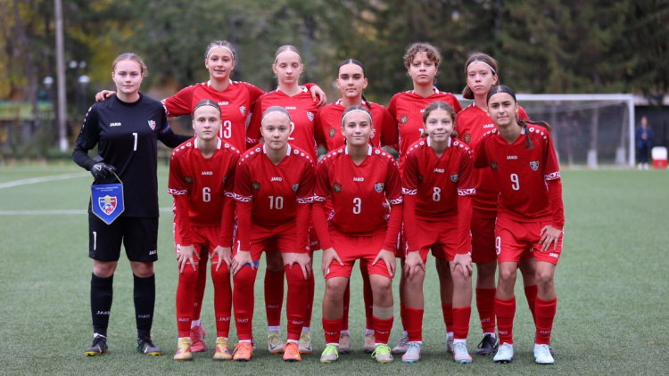 Fotbal feminin WU15. Moldova, învinsă de România