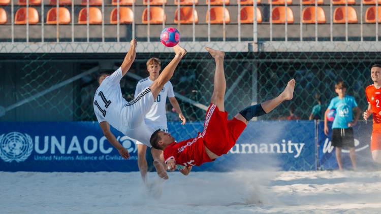 Fotbal pe plajă. Campionatul European EBSL. Ziua 5