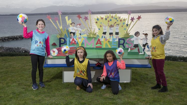 Inițiativa incredibilă a UEFA și Disney pentru a ajuta mai multe fete din Moldova să joace fotbal prin Playmakers 