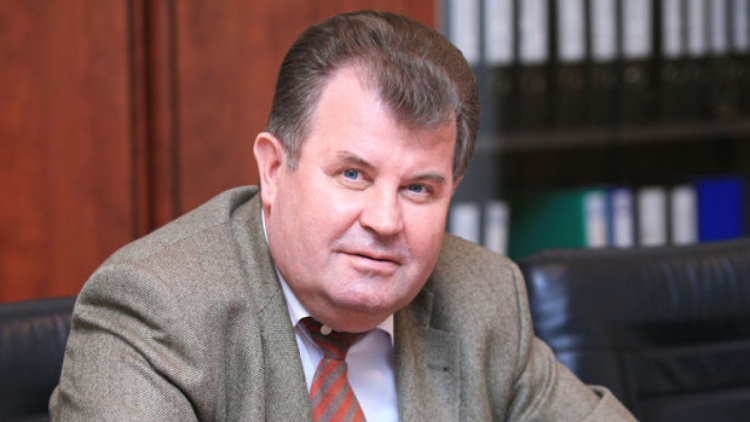 La mulți ani, Constantin Tampiza!