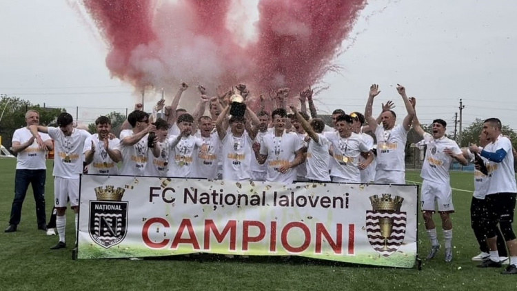 Liga 2. FC Național Ialoveni, premiată pentru titlul cucerit în Seria Sud