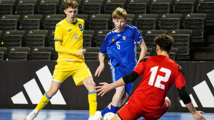 Moldova, învinsă de Ucraina la futsal