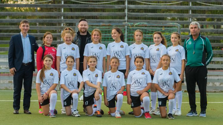 Petrocub Hîncești este primul club din Divizia Națională care are și o echipă de fete