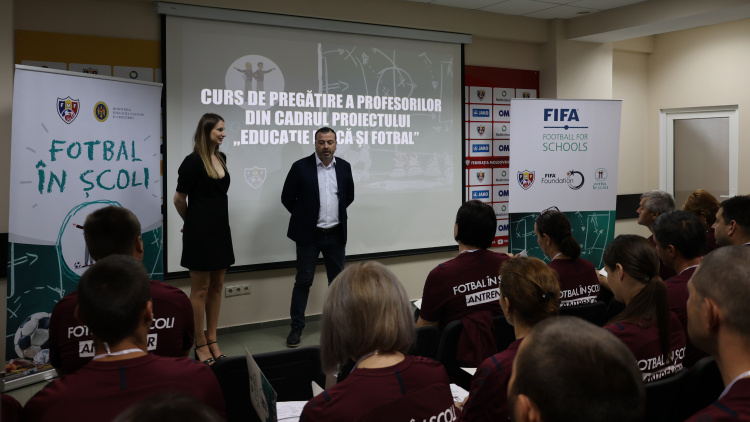Proiectul ”Fotbal în Școli” cucerește Moldova! 