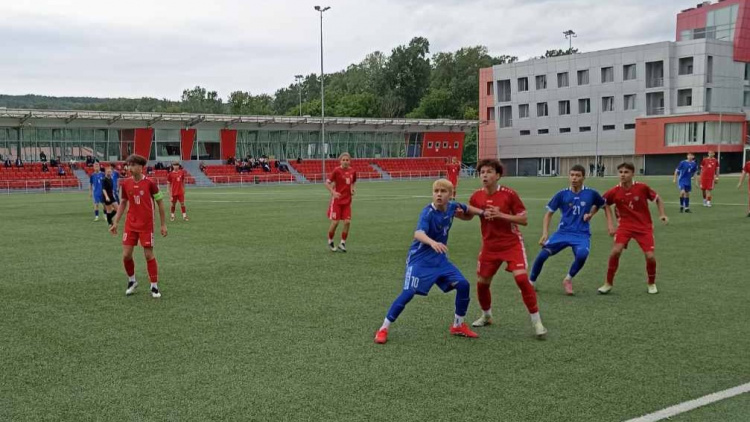 Proiectul „NOI”. Selecționata Cluburilor de Elită - Selecționata Regională de Bază 4-0
