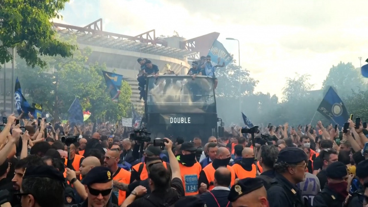 Sărbătoare la Milano