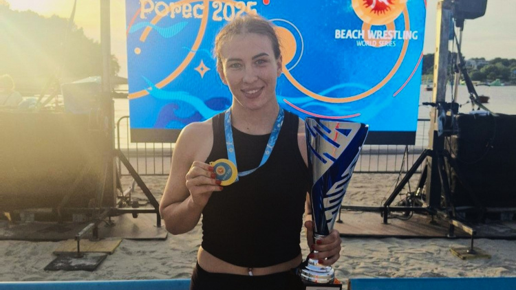 Sportivii moldoveni domină la „Sardinia Beach Wrestling”
