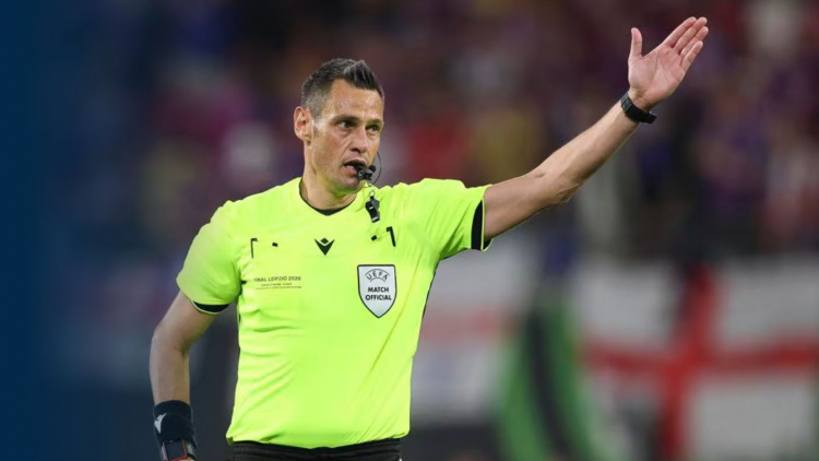 UEFA a lansat platforma Clear Line, care explică deciziile arbitrilor