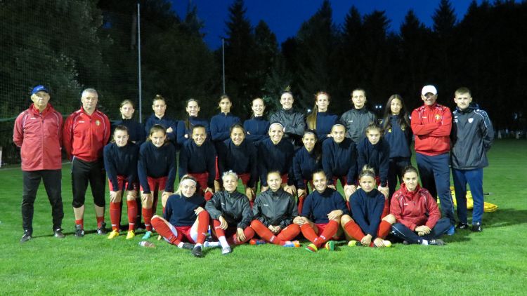 Ultimele pregătiri ale naționalei feminine pentru meciul cu Spania