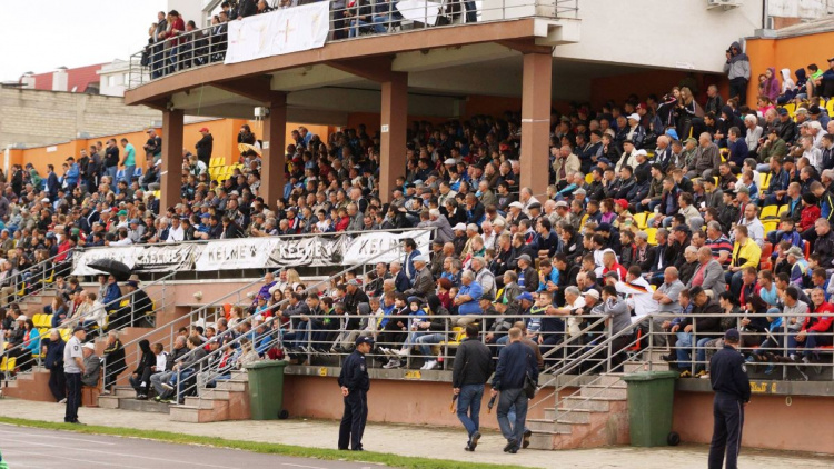 Unde mergem în weekend să privim fotbal