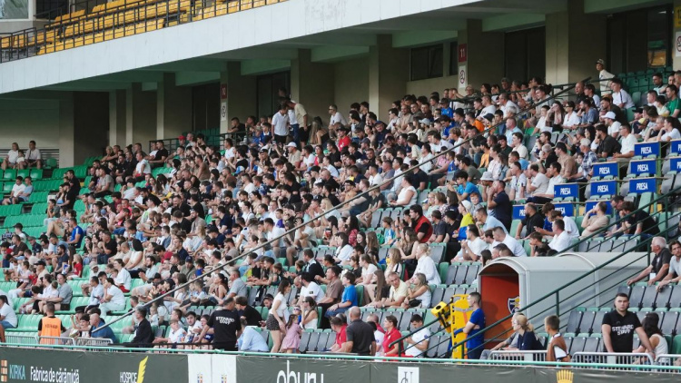Unde mergem în weekend să privim fotbal