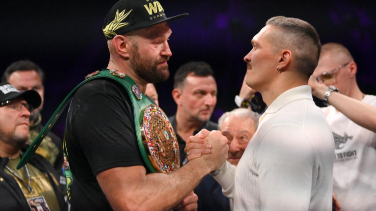 Usyk și Fury, totul pentru victorie