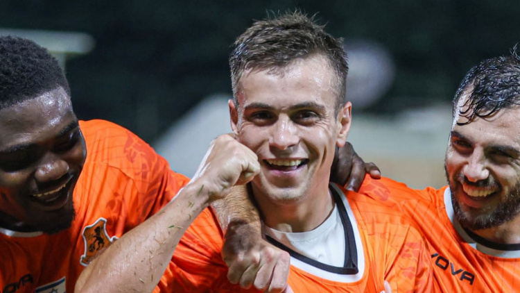 Victor Stînă a deschis contul în Israel chiar la primul meci