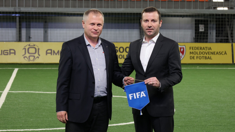 Vizita de lucru a oficialului FIFA, Elkhan Mammadov la Arena din parcul La Izvor 