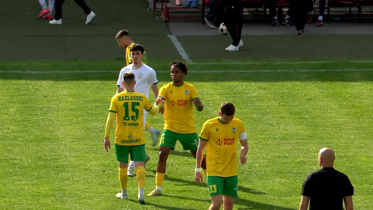 Zimbru Chișinău, calificare lejeră în semifinale