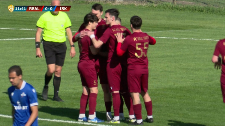 “Lupii” din Sireți fac legea