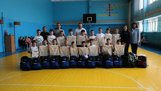 Fotbal în Școli. Două licee din Moldova au beneficiat de echipament sportiv din partea FMF