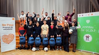 Fotbal în Școli. Elevii din Sângera, Băcioi, Cimișlia și Chișinău au primit echipament sportiv